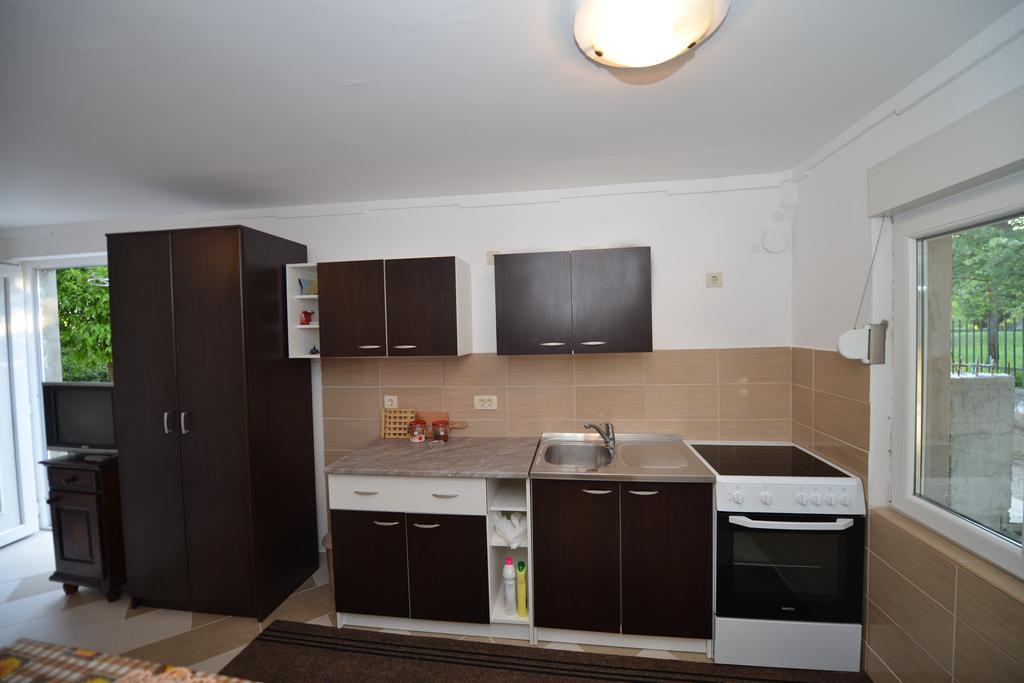Apartments Simonovic Tivat Dış mekan fotoğraf